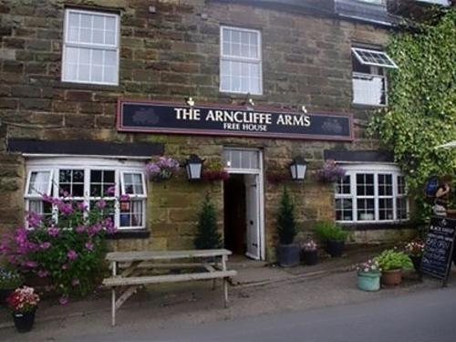 Bed and Breakfast Arncliffe Arms Glaisdale Экстерьер фото